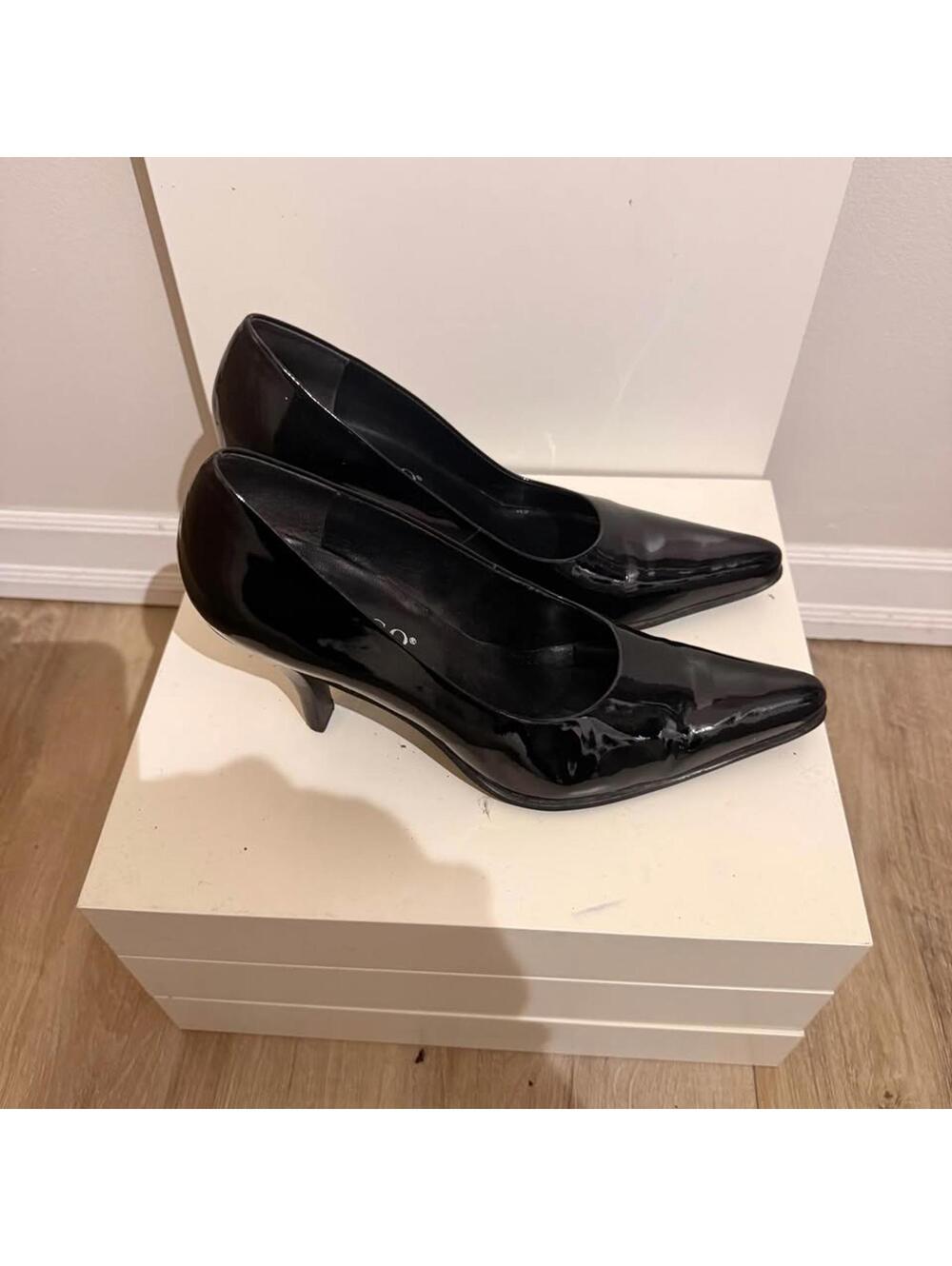 Franco Sarto Patent Leather‎ Heels Made in Brazil Women's 7.5